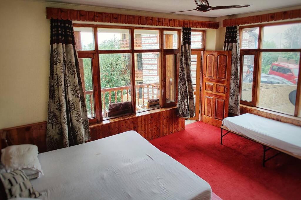 Aroma Taru Villa / Cottage ,Manali Exterior foto